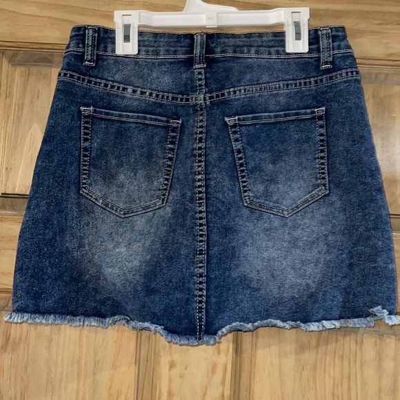 Denim skirt - Picture 2 of 2